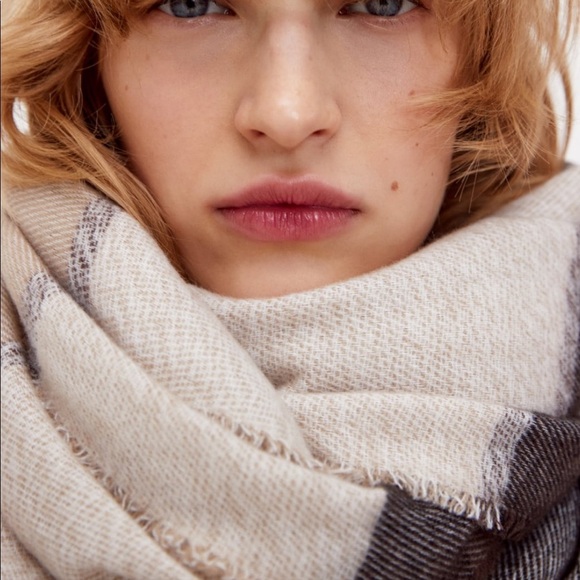 ZARA BNWT Striped Scarf - Picture 4 of 8